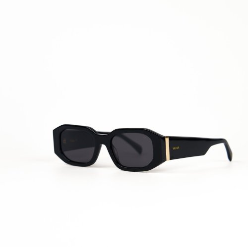 VALOR/A0821/BLACK