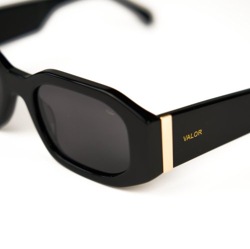 VALOR/A0821/BLACK