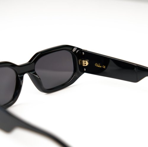 VALOR/A0821/BLACK