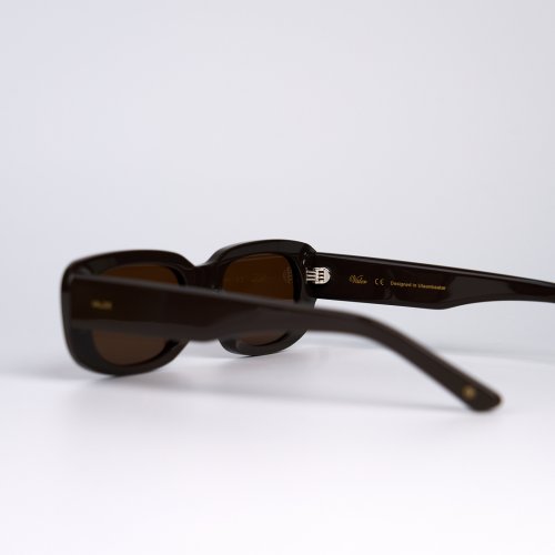 VALOR|A1992|DEEP BROWN