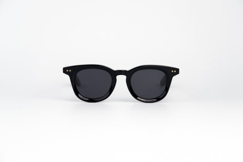 E1122/BLACK