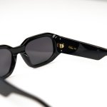 VALOR/A0821/BLACK