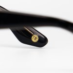 E1122/BLACK